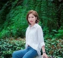 Anne Profile image 2