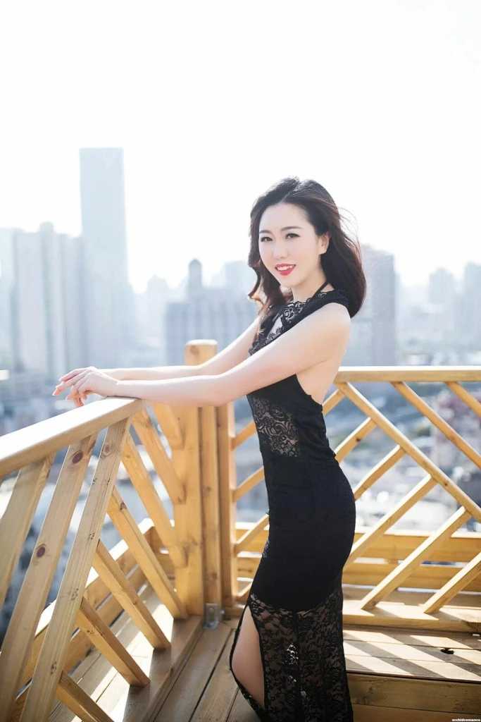 Yunzhu Profile image 1