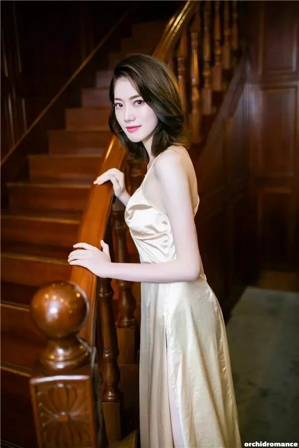 Mengting Profile image 4