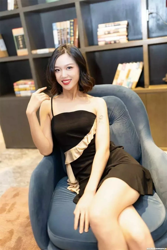 Shiqi Profile image 3