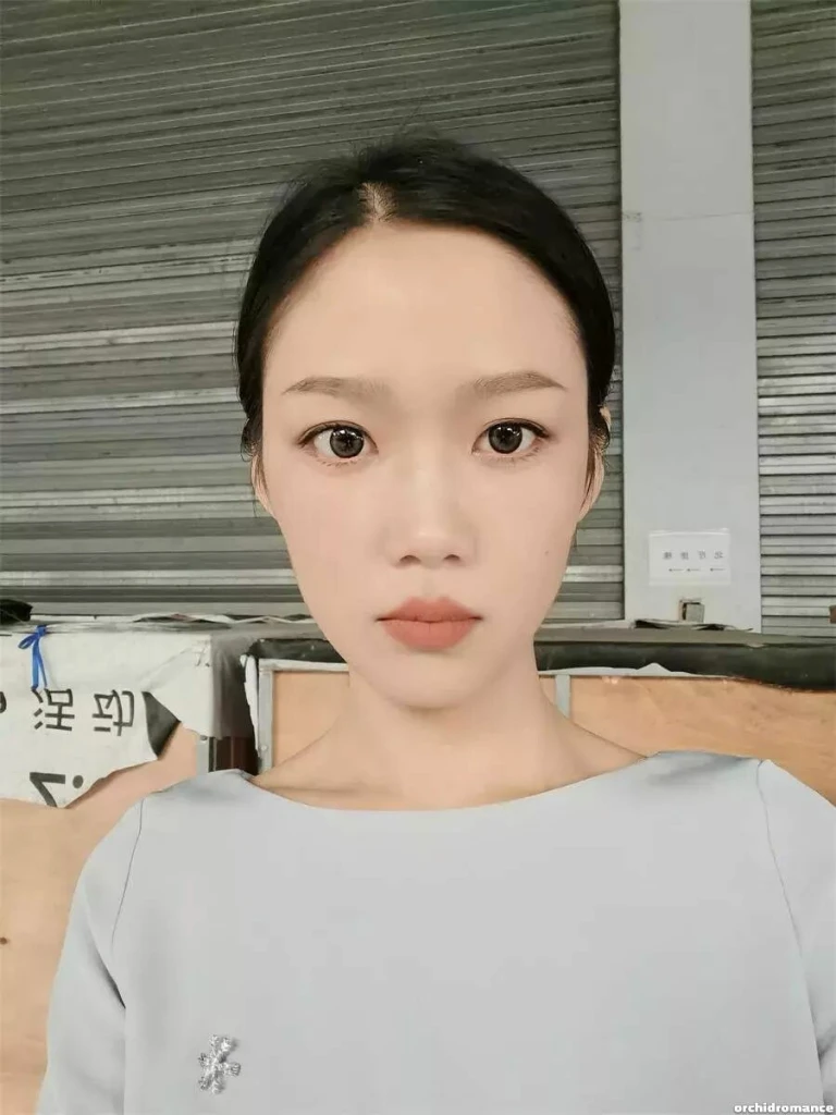 Shiqi Profile image 2