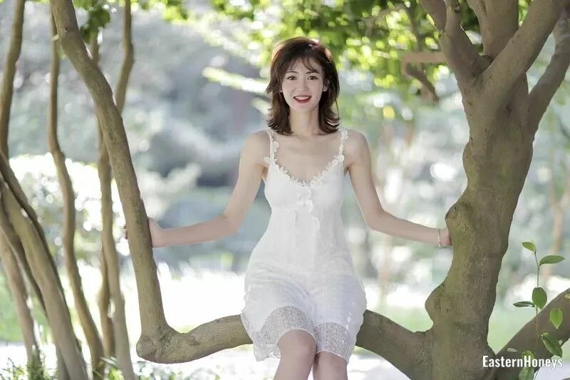 Yijing Profile image 1