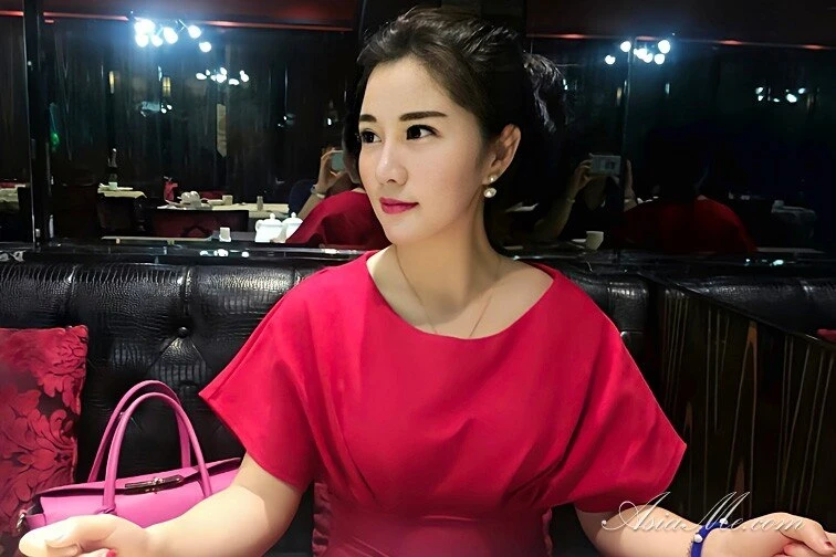 Huan Profile image 3